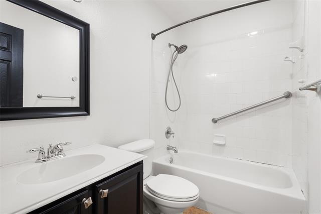 Photo - 10521 Jaybird Dr