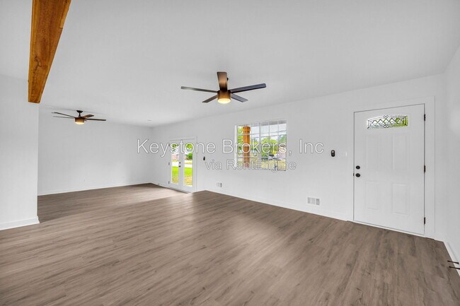 Photo - 2657 John Petree Rd