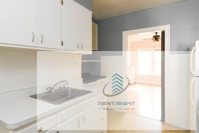 Photo - 1424 W Thome Ave Unidad D2