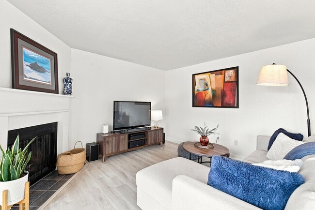 Photo - 9926 NE 116th St Unidad 302