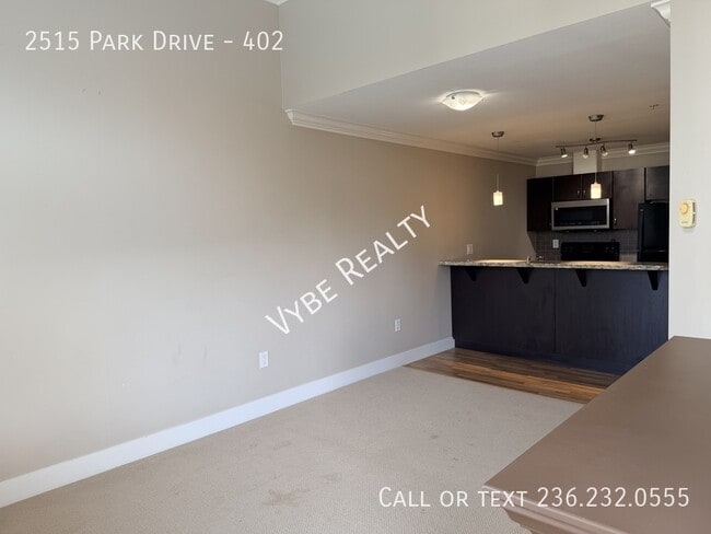 Photo - Top Floor - 2 Parking Spots and Pet Friendly Unit 402