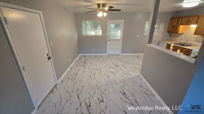Photo - Beautiful 3 Bedroom 2 Full Bath Home Locat...