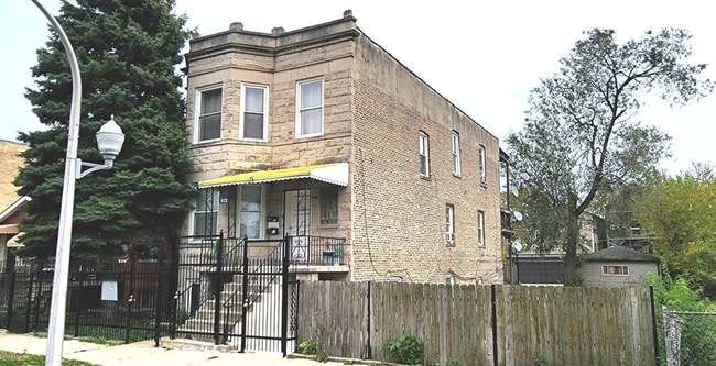 913 N Lawndale Ave Unit 2