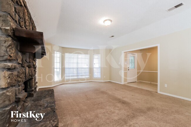 Photo - 2614 Forestbrook Dr