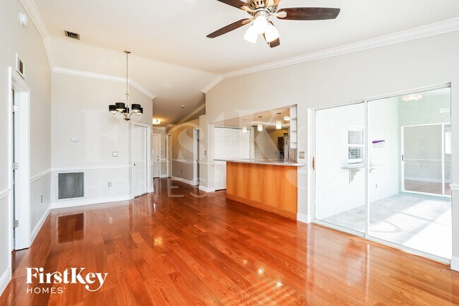 Photo - 17261 Oriole Rd