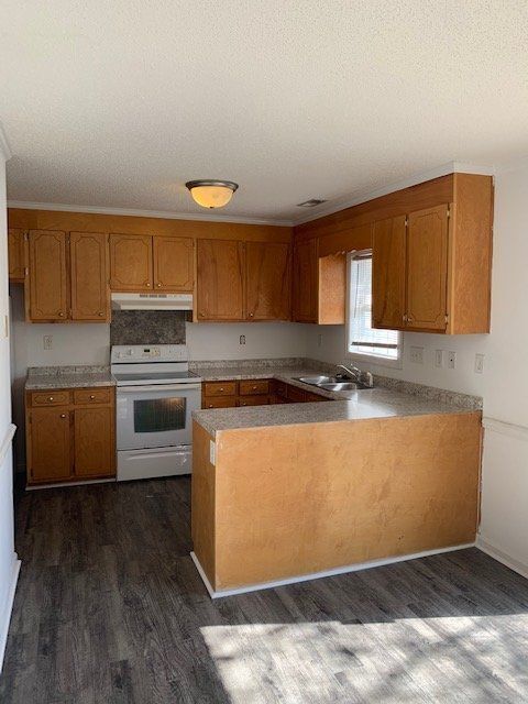 Photo - 2100 Flagstone Ct