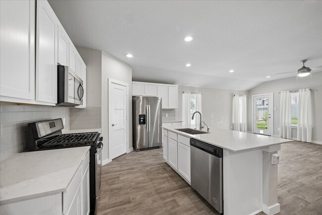 Building Photo - 12132 Bear River Dr