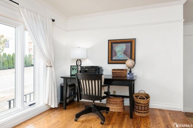 Photo - 2386 Union St Condo