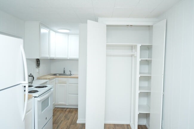 Photo - 107 Bollingwood Rd Unit Cottage