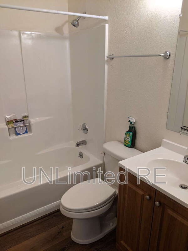 321 N Park St Unit C