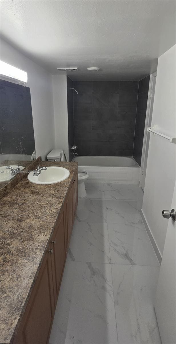 Photo - 11120 SW 196th St Unit 203