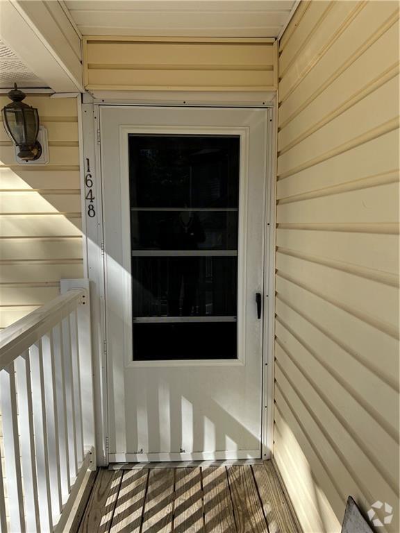Building Photo - 1648 Raleigh Cir Rental