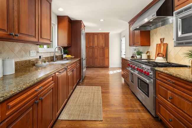 Photo - Elegant 4 Bedroom 2.5 Bath Tuscan Style Home in Magnolia West Hill