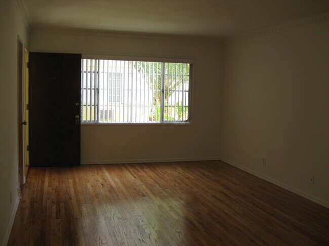 Photo - 11317 Otsego St