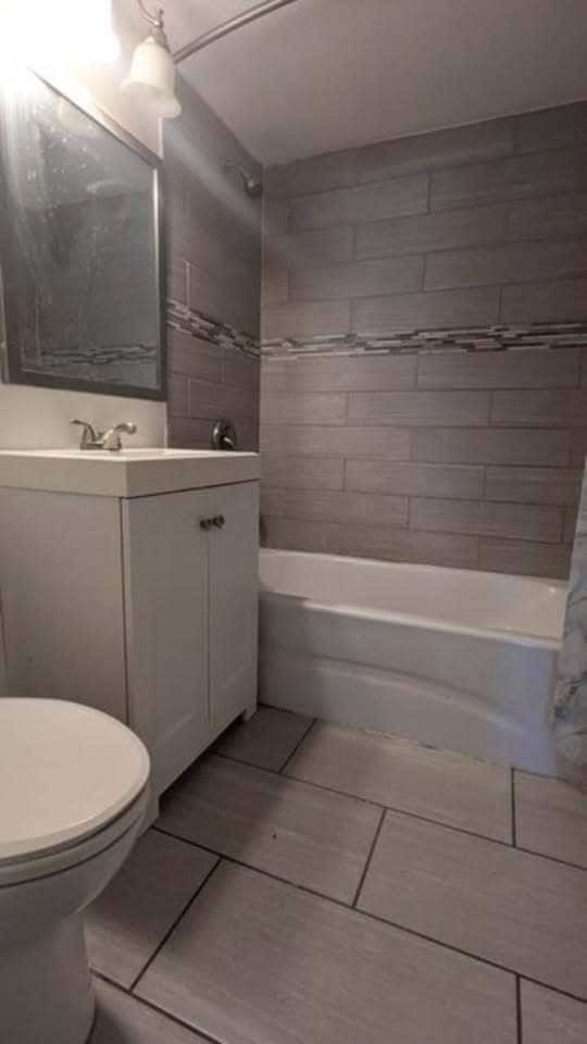 Photo - 6416 S St Lawrence Ave Unit 1