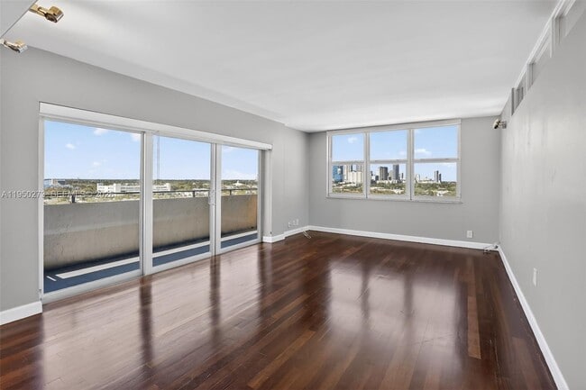 Photo - 1625 SE 10th Ave Unit 1010