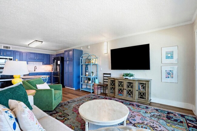 Photo - 8743 Thomas Dr Unidad SI FL15-ID1491598P