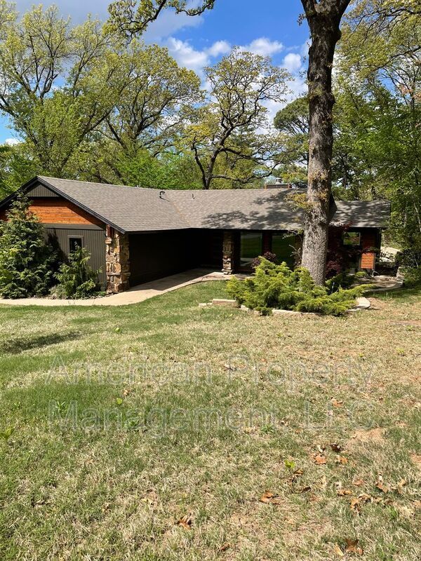 Photo - 3711 E 108th St