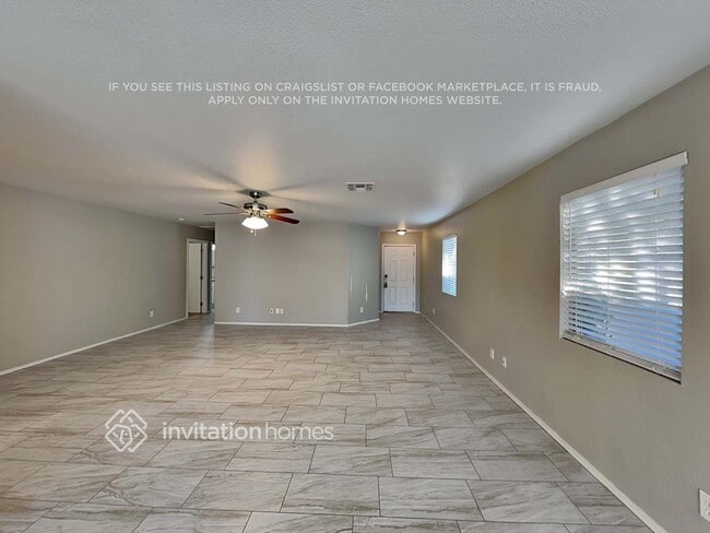 Photo - 1039 E Desert Moon Trail