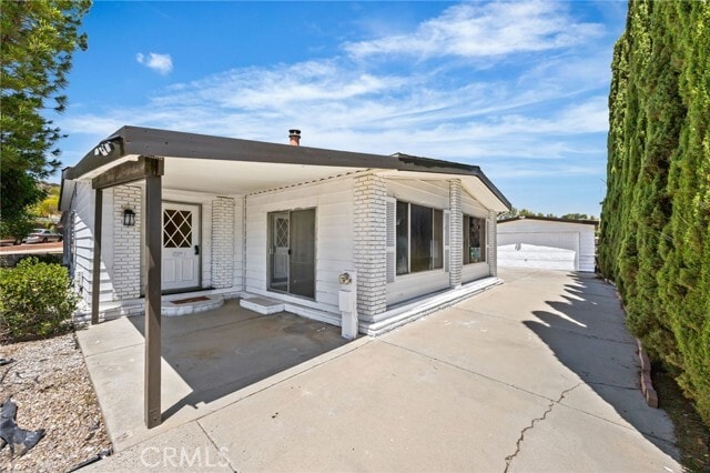 24040 Wheatfield Cir