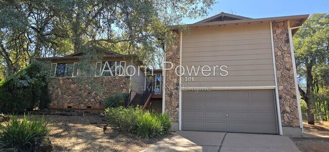 3174 Shawnee Ct