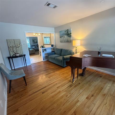 Photo - 1808 Donna St