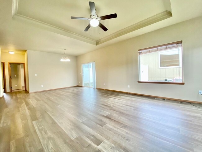 3102 Swan Ave Unit 2