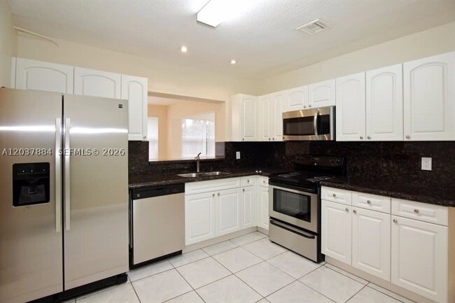 Photo - 781 SW 64th Terrace
