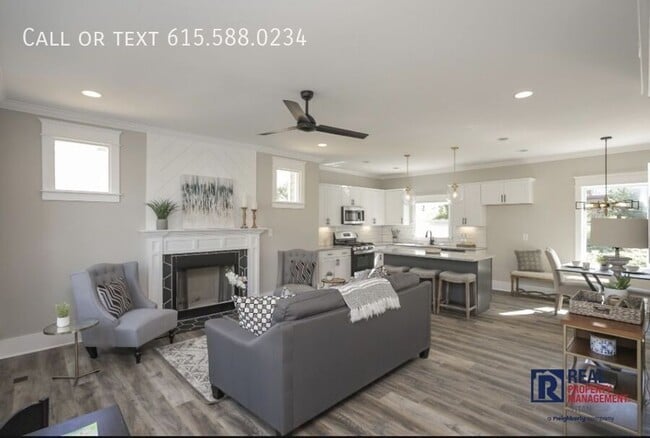 Photo - 120 8th Ave