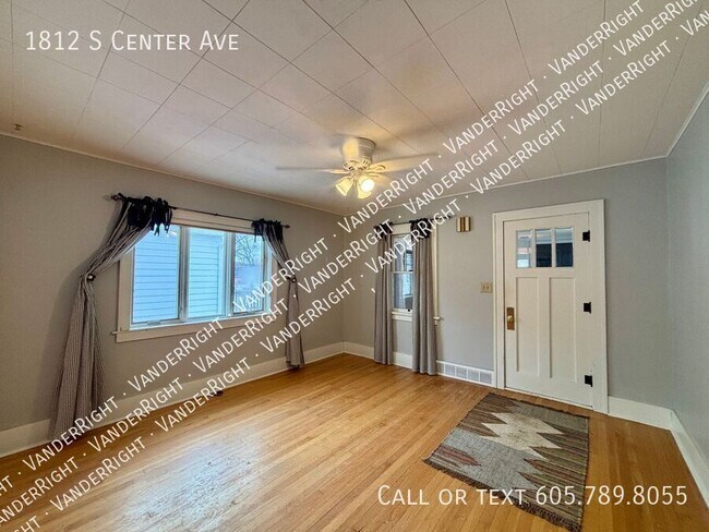 Photo - 1812 S Center Ave