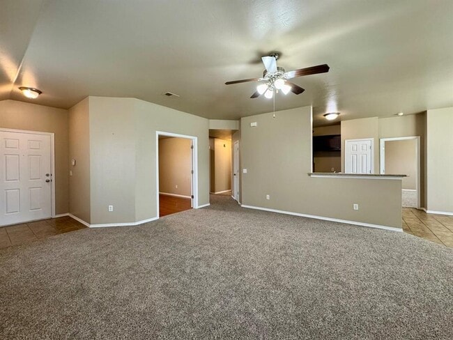 Photo - 422 Oregon Trail