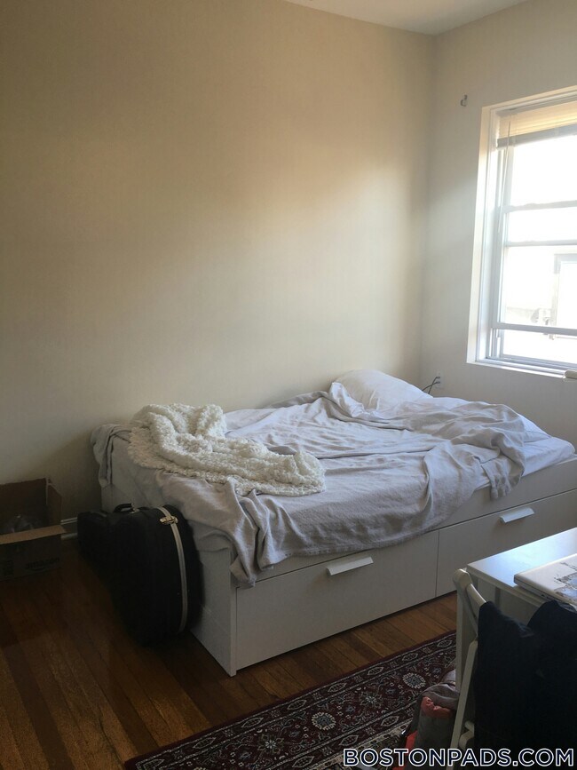 38 Hemenway St Unit 45