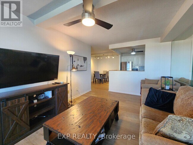 Photo - 1380 Prince of Wales Dr Unité 609