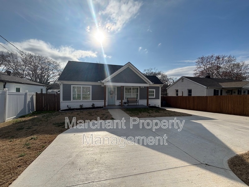 Photo - 117 Crane Ave