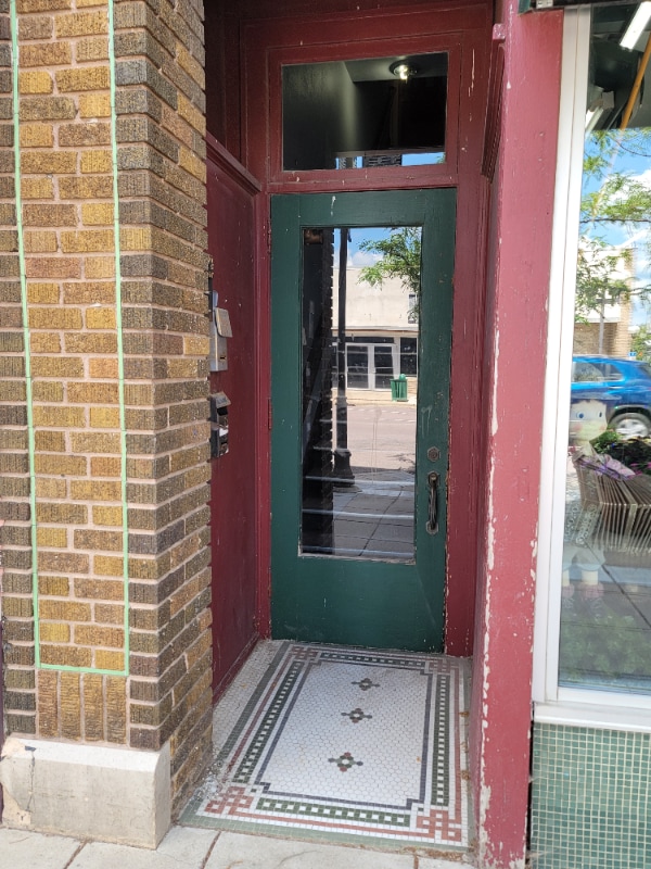 Photo - 125.5 N Minnesota St Unit 2