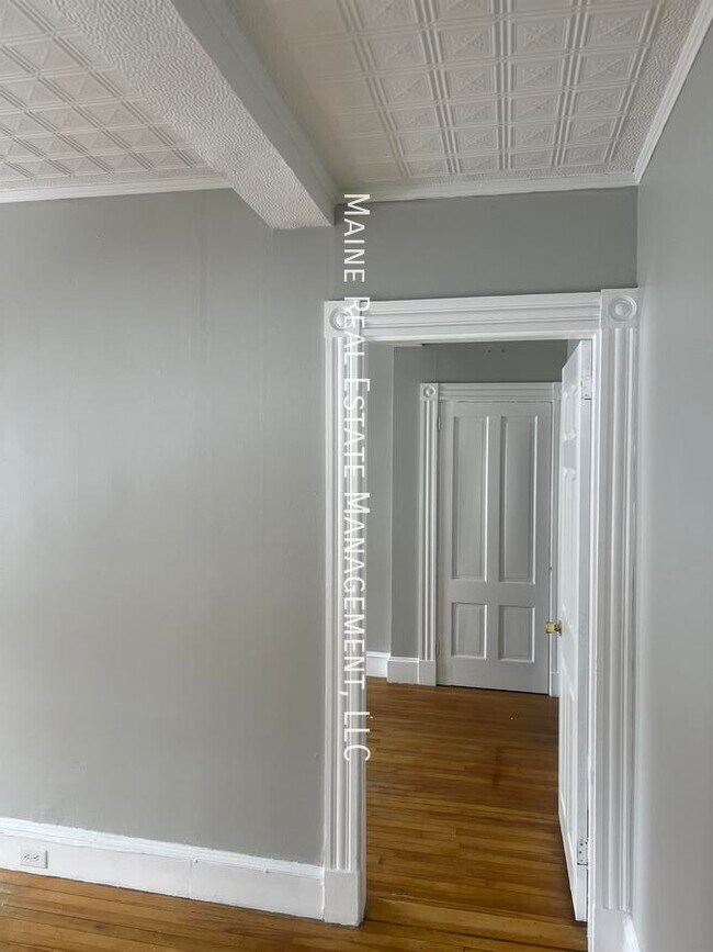 Photo - 591 Main St Unidad 12