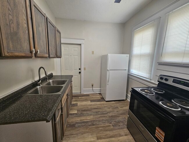 Photo - 417 N 5th Ave Unit 3
