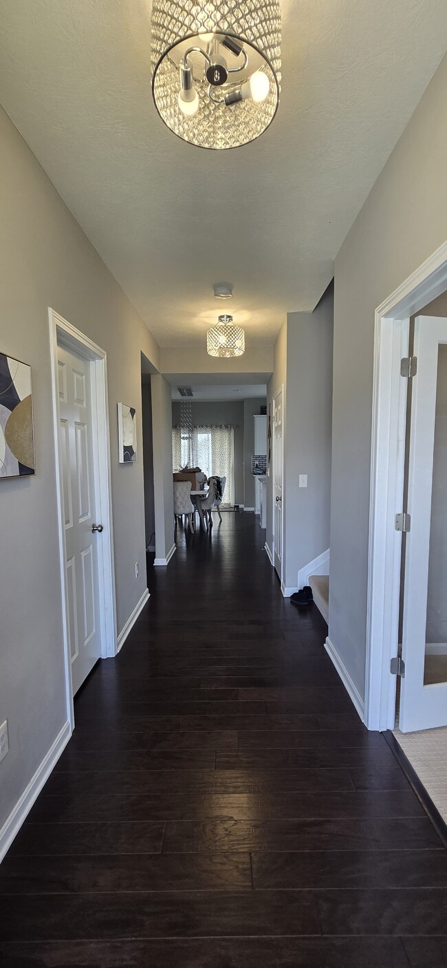 Photo - 6855 Charlestown Ln