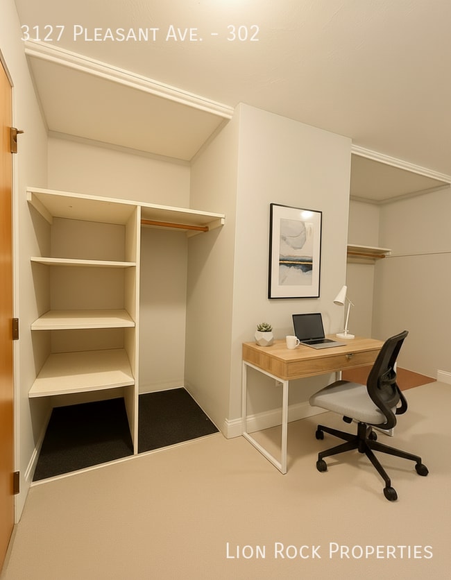 Building Photo - 3127 Pleasant Ave Unit 302