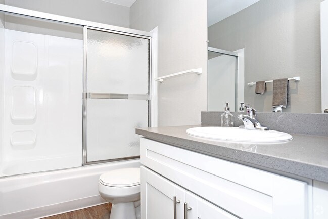 1BR,1BA- Diablo downstairs Renovated