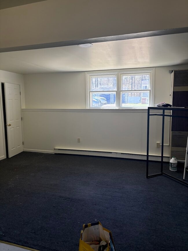 Building Photo - 19 McHawk Dr Unit 100 Rental