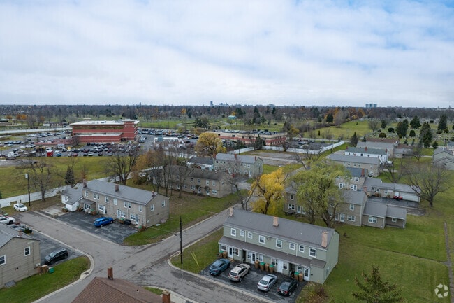 Windwood Place Apartments