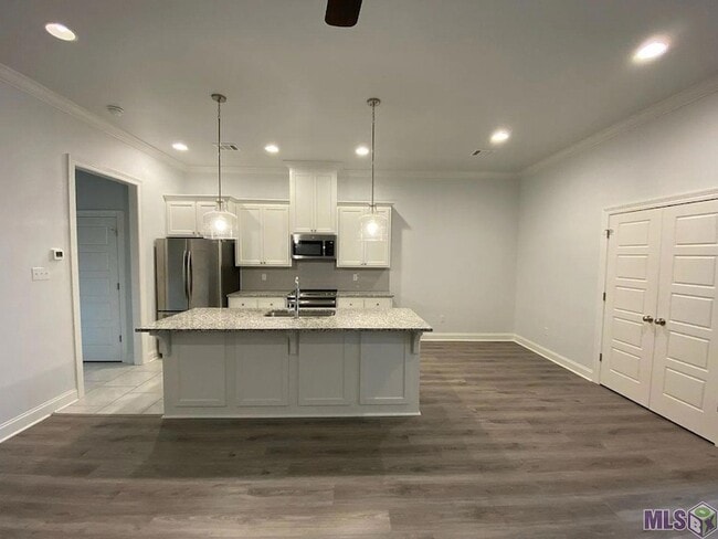 Photo - 1474 Partierre Ln