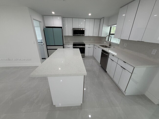 Photo - 21052 SW 97th Pl