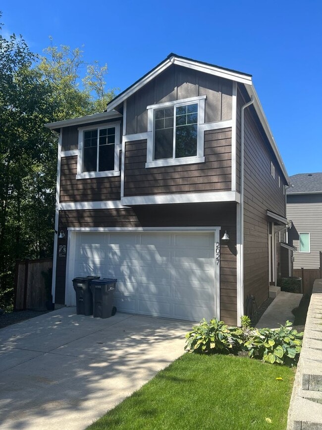 Building Photo - Charming Corner-Lot Home – Modern Comfort,...