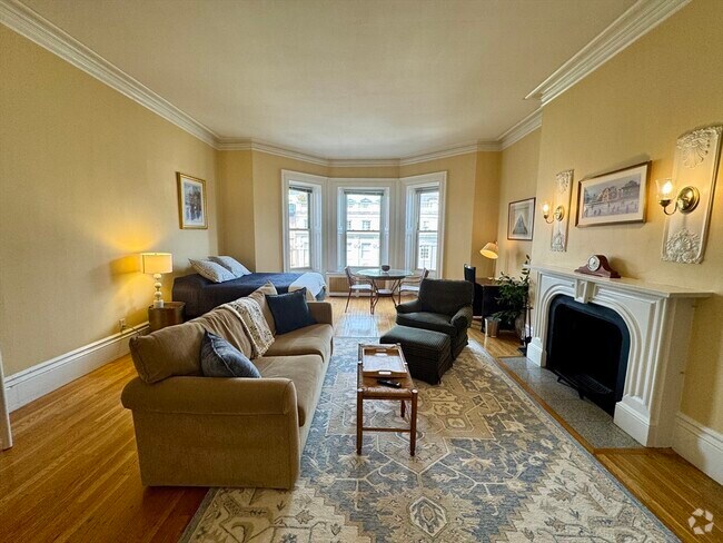 Building Photo - 169 Beacon St Unit 4-1 Rental