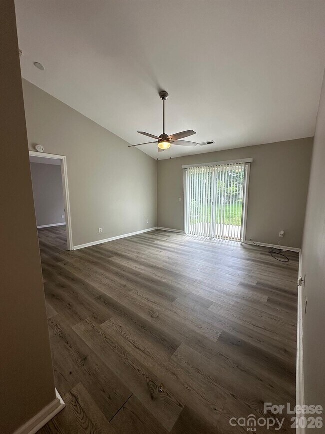 14108 Riding Hill Ave