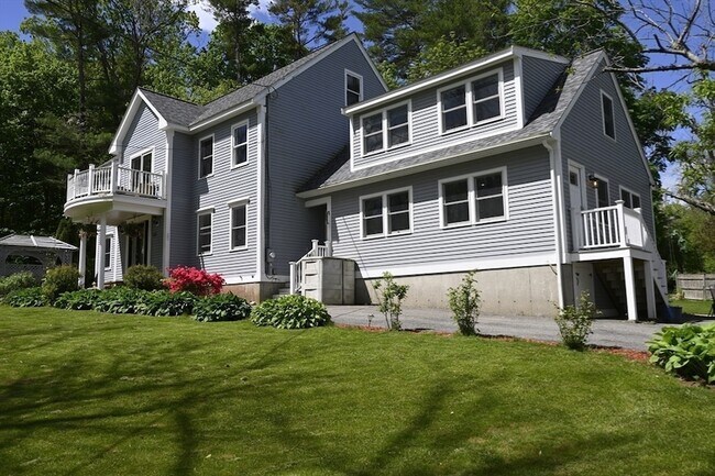 Photo - 241 Argilla Rd Unit b