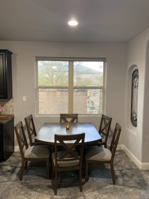 Photo - 10047 Red Iron Creek