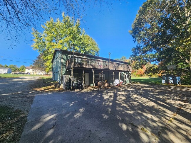 Photo - 4790 Sunnybrook Rd